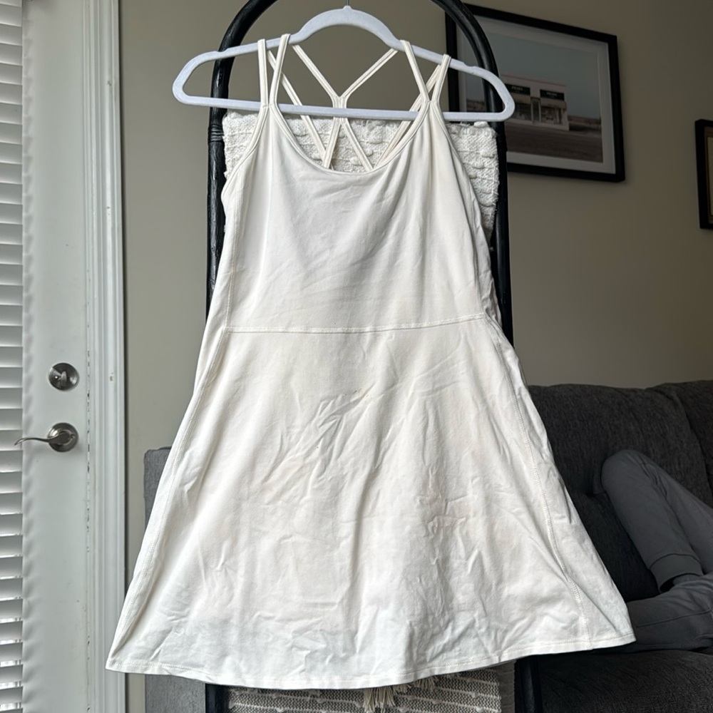 Off white athletic dress